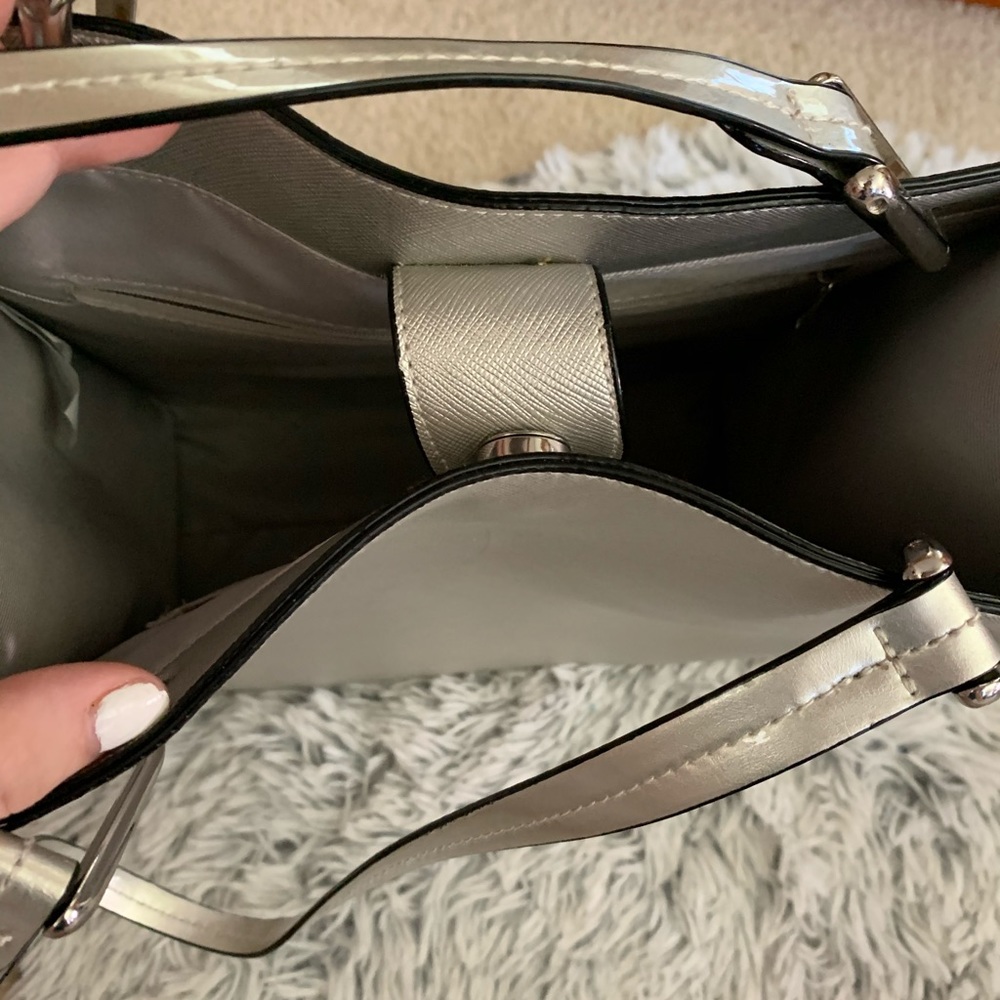 Bag - Picture 2 of 4